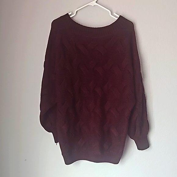 vine and love Sweaters - Vine and love maroon burgundy wine colored balloon sleeve sweater